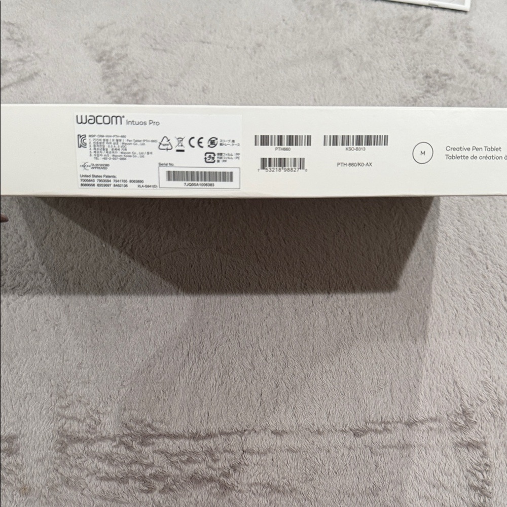 Wacom Intuos Pro Tablet Box - Picture 3 of 5